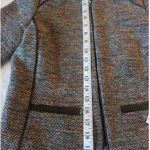 Willow and Clay Boucle Jacket - Picture 8 of 8